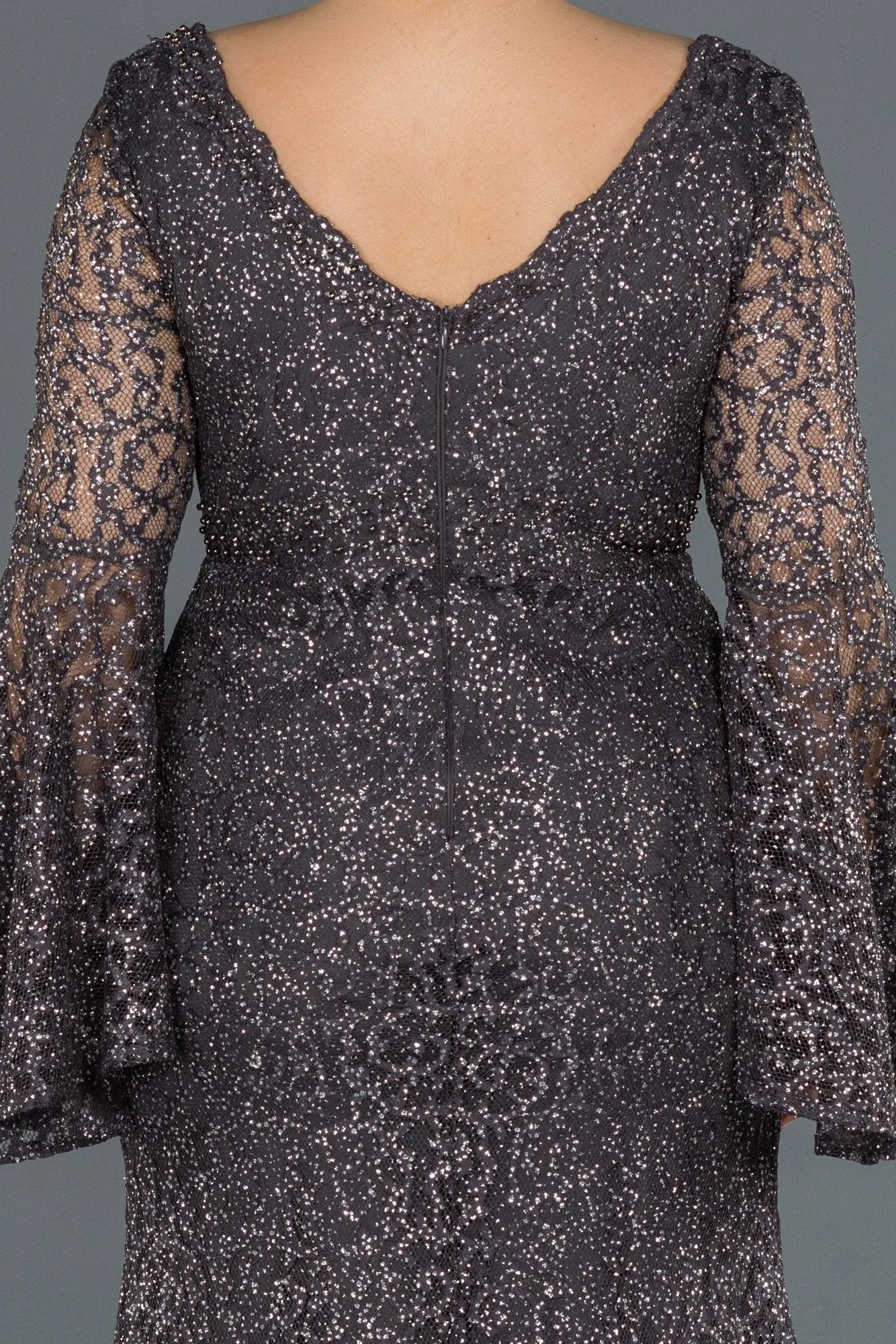 16760 Grey Spanish Sleeve Lace Tulle Mermaid Dress