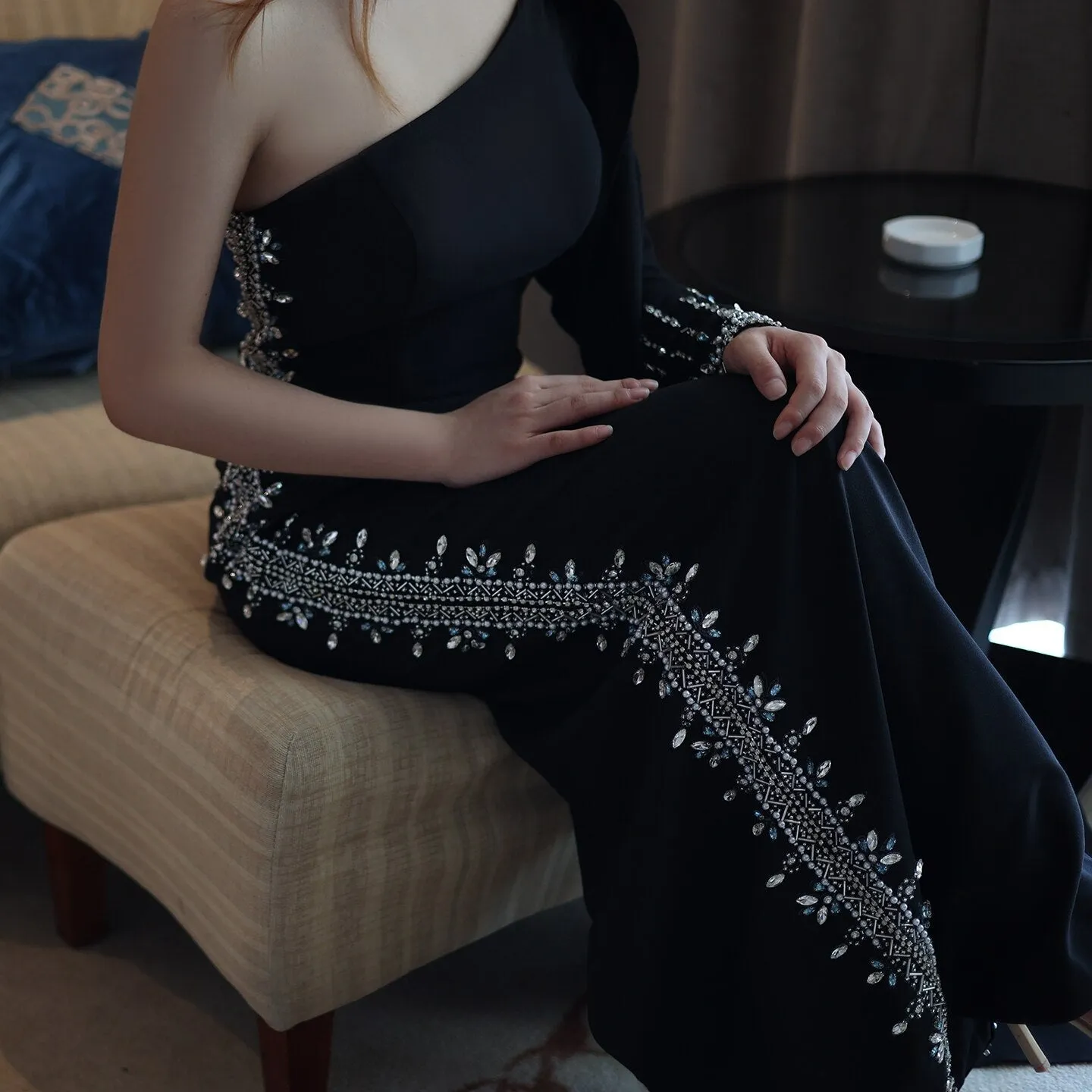 Black One Shoulder Mermaid Evening Dress with Cape Sleeve SS389