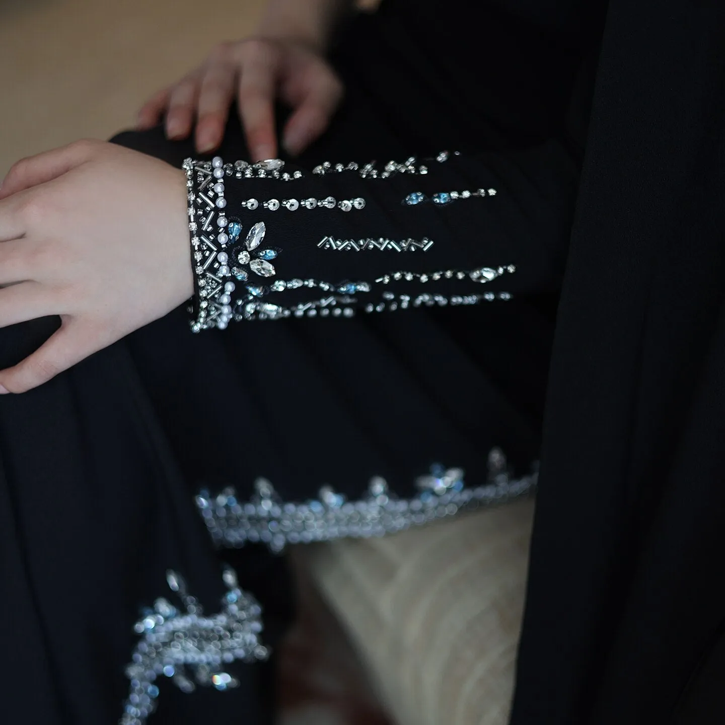 Black One Shoulder Mermaid Evening Dress with Cape Sleeve SS389