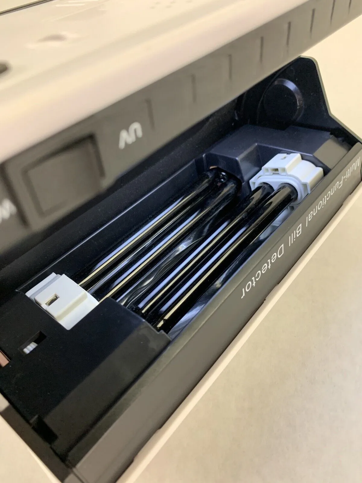 CXI Multi-functional Bill Detector Tested