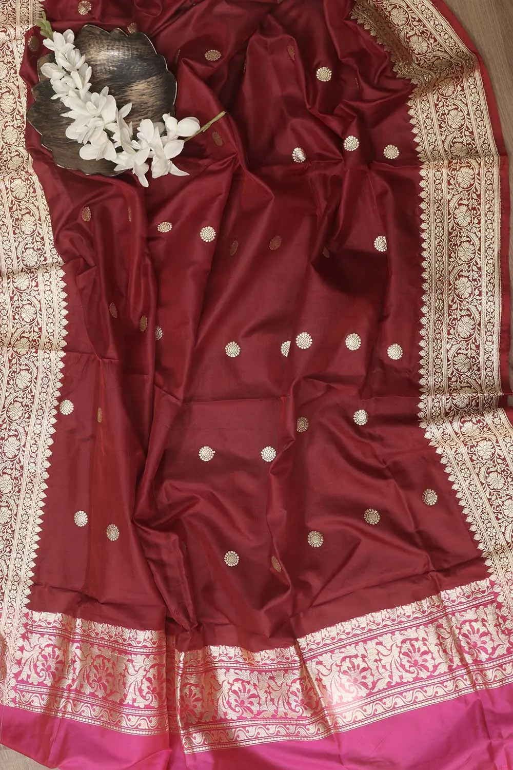 Elegant Maroon Handloom Banarasi Pure Katan Silk Dupatta