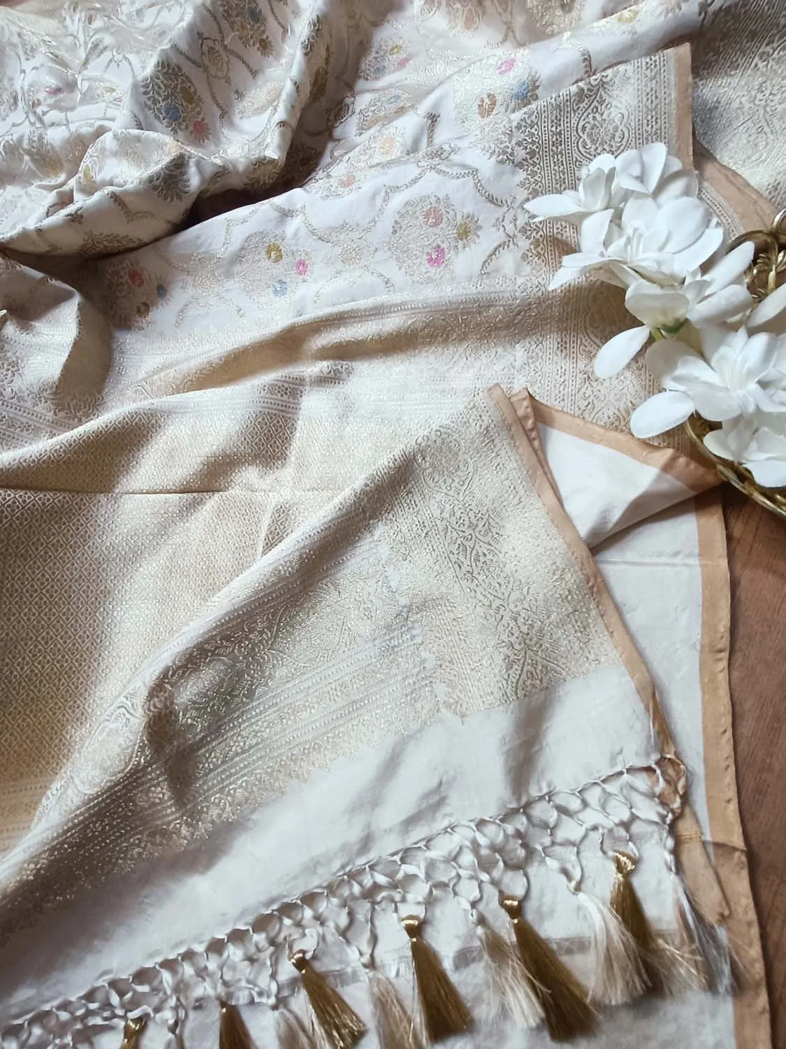 Elegant Pastel Banarasi Katan Silk Meenakari Saree