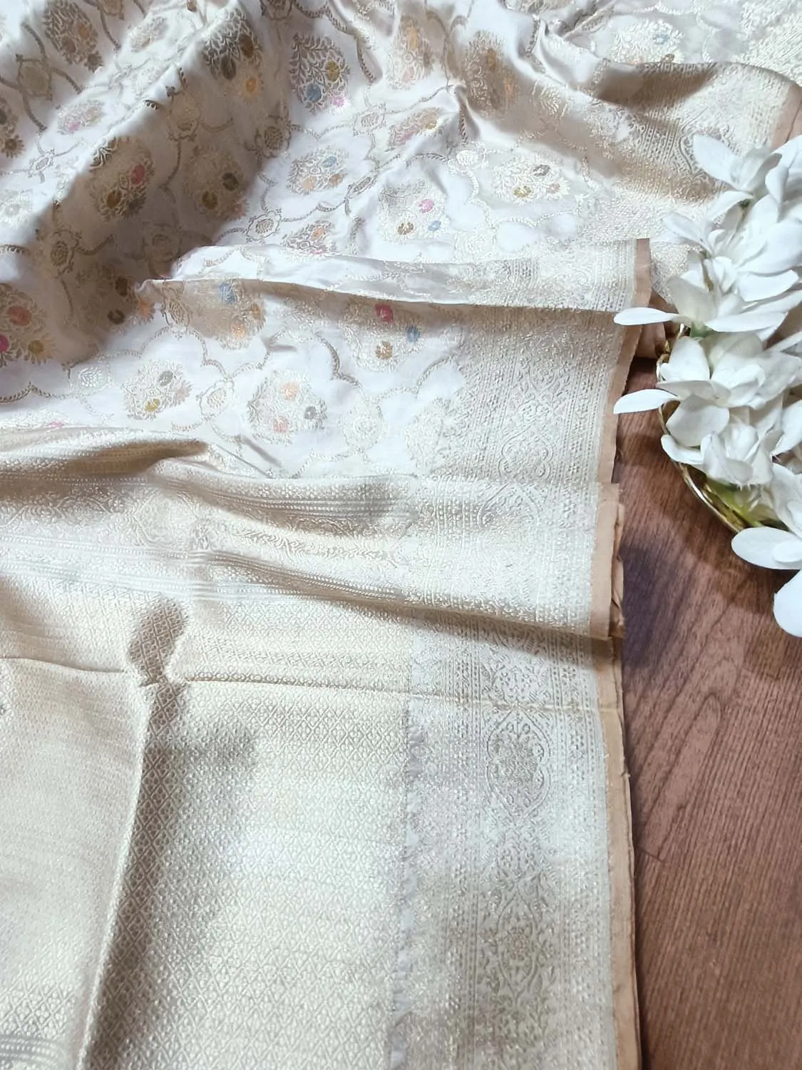 Elegant Pastel Banarasi Katan Silk Meenakari Saree