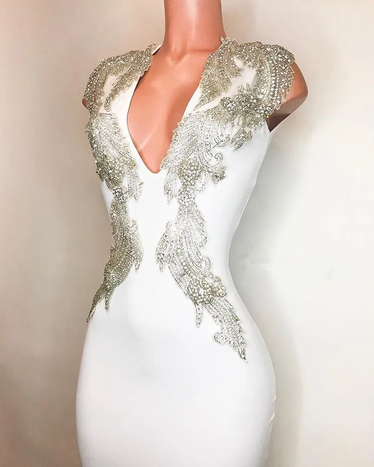 Elegant V-Neck Sleeveless White Prom Dresses | Mermaid Tulle Beadings Evening Gowns BC1584
