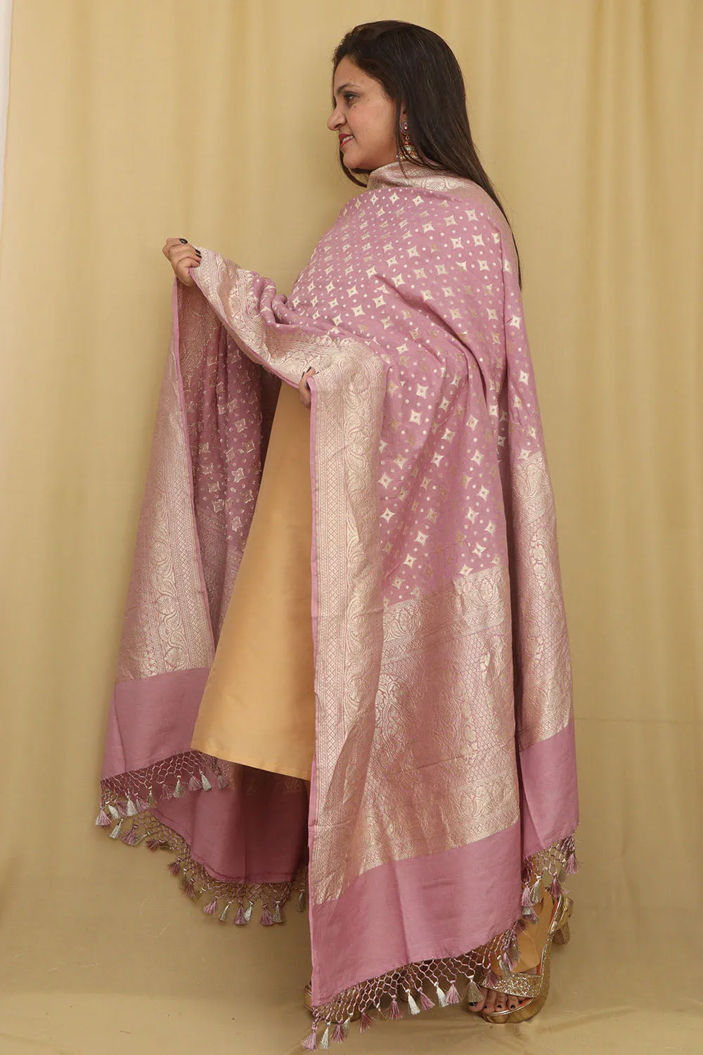 Exquisite Purple Banarasi Handloom Pure Moonga Silk Dupatta