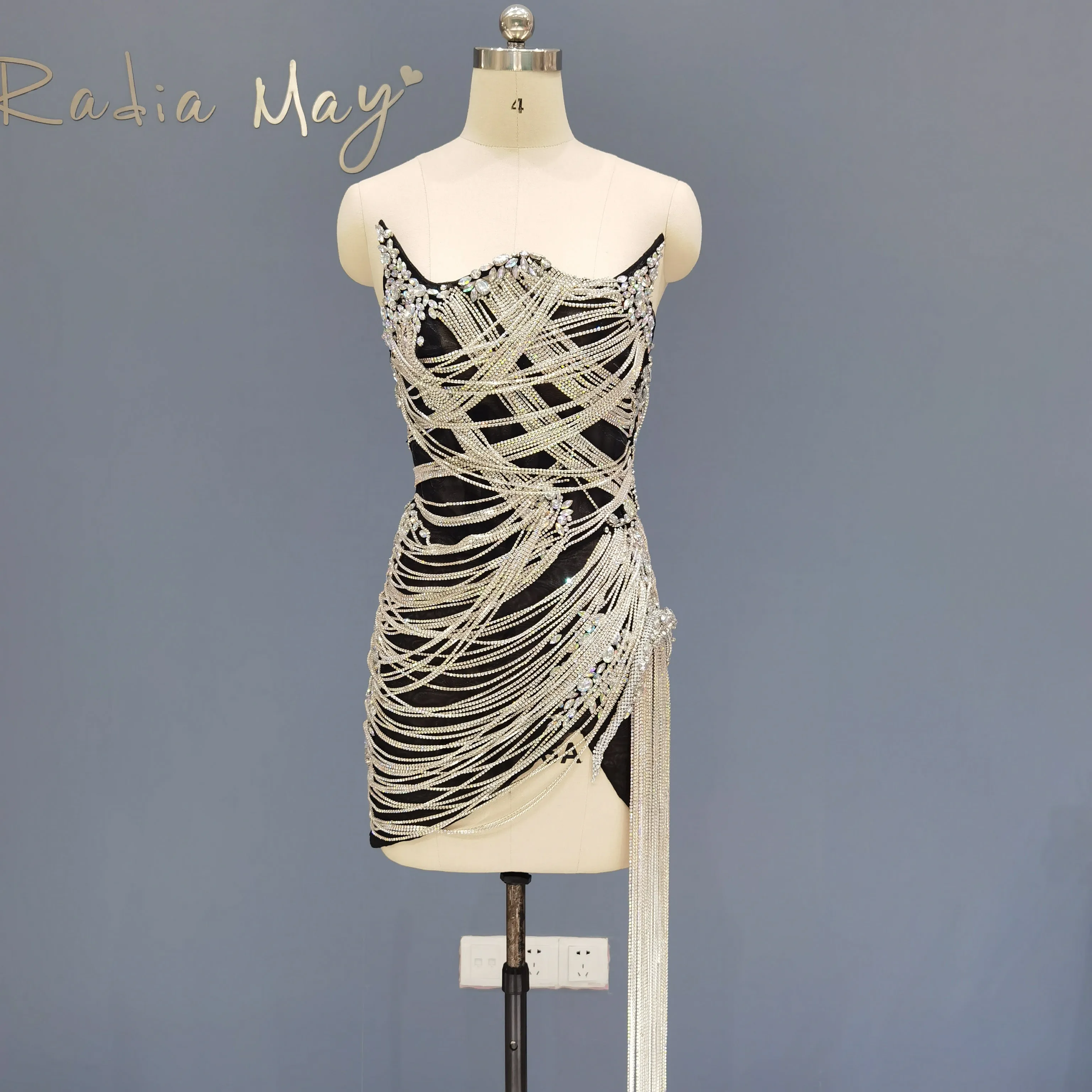 Luxury Crystal Tassels Strapless Short Cocktail Dress RM012