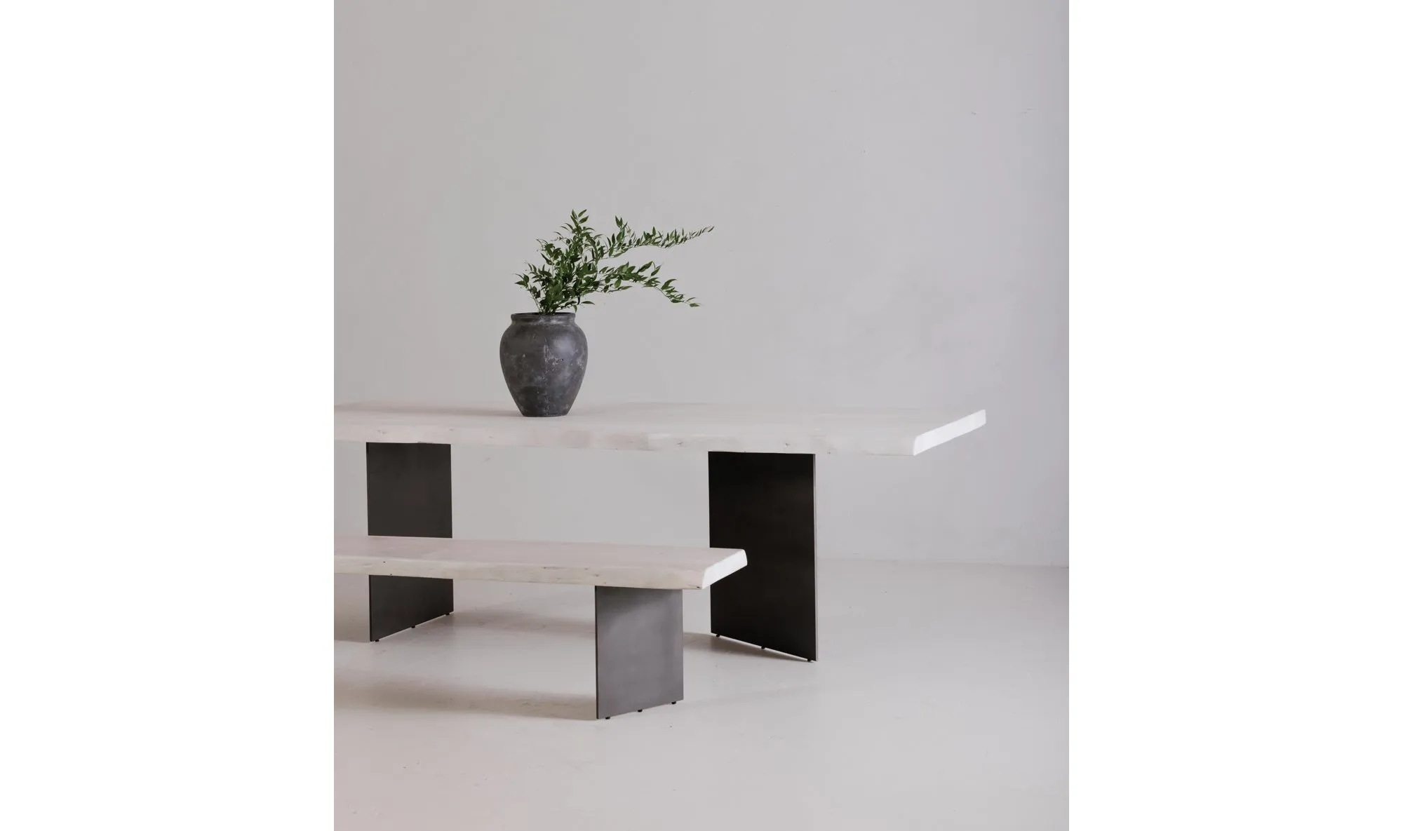 Moe's Home 94" Evans Dining Table