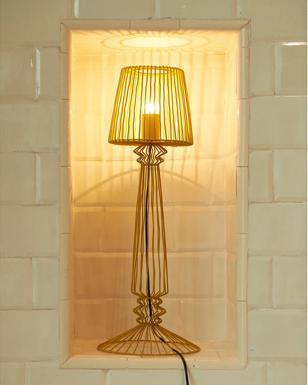 Moko Wire Floor Lamp